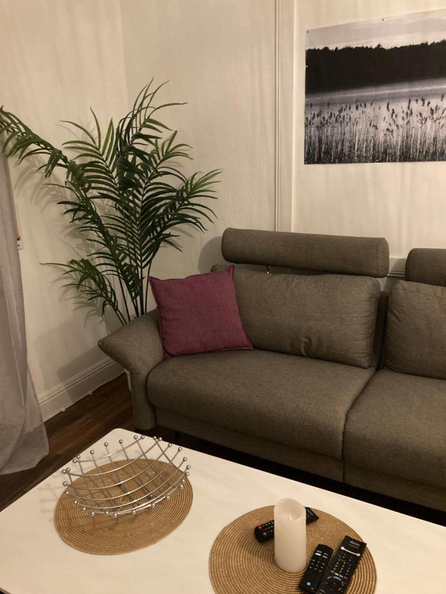 Amselweg Am Waldrand Gelegen Netflix Eigener Carport Uvm Apartman Taunusstein Kültér fotó
