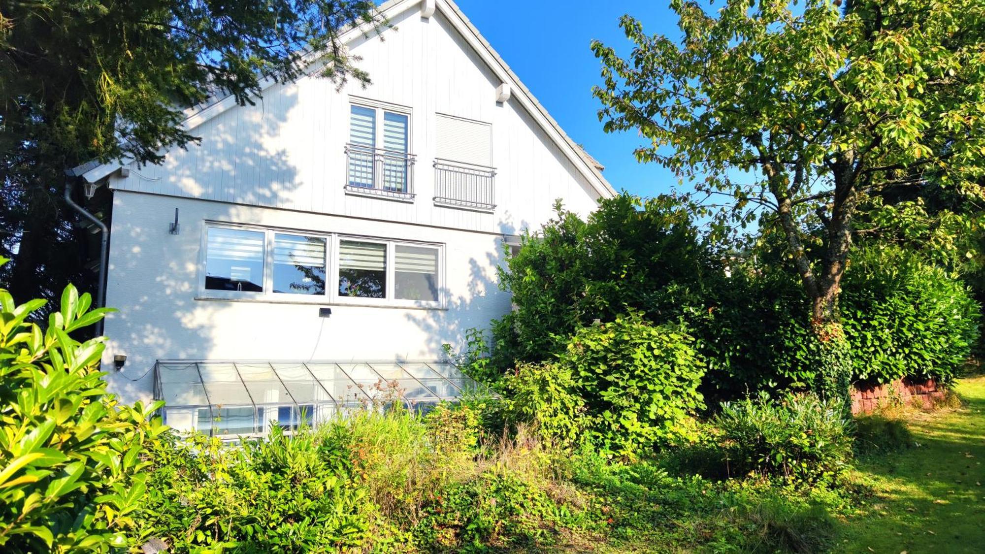Amselweg Am Waldrand Gelegen Netflix Eigener Carport Uvm Apartman Taunusstein Kültér fotó